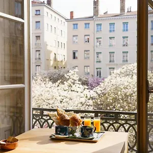 Du Théatre Hotel